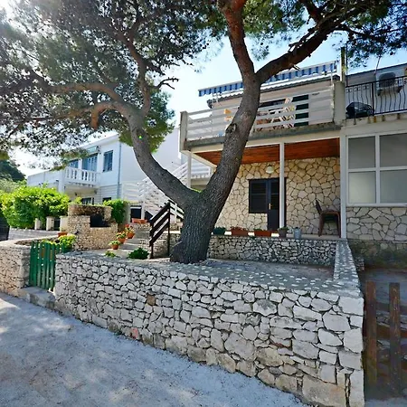 Marica Apartment *